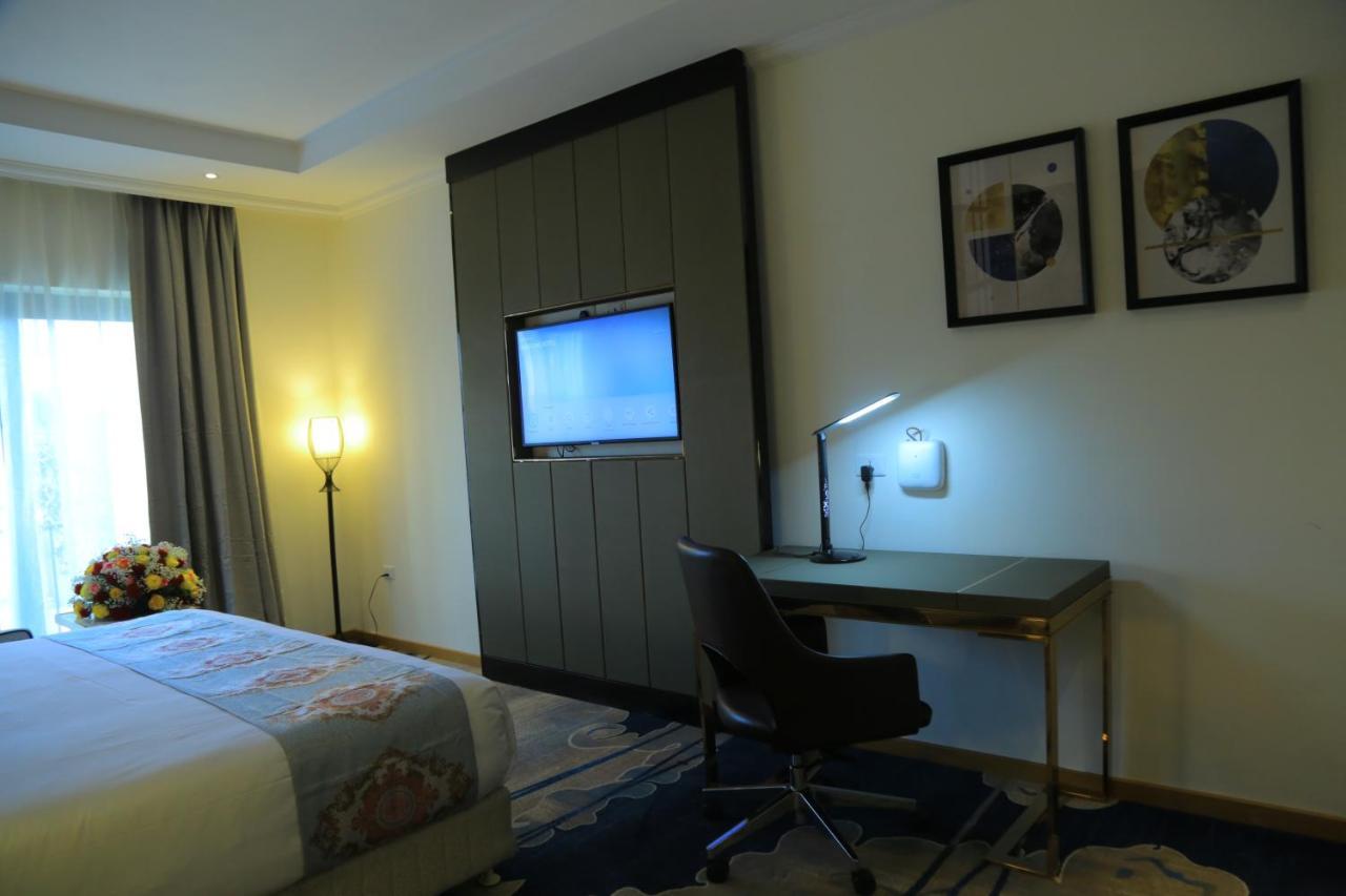 Check Inn Hotel Addis Ababa Dış mekan fotoğraf