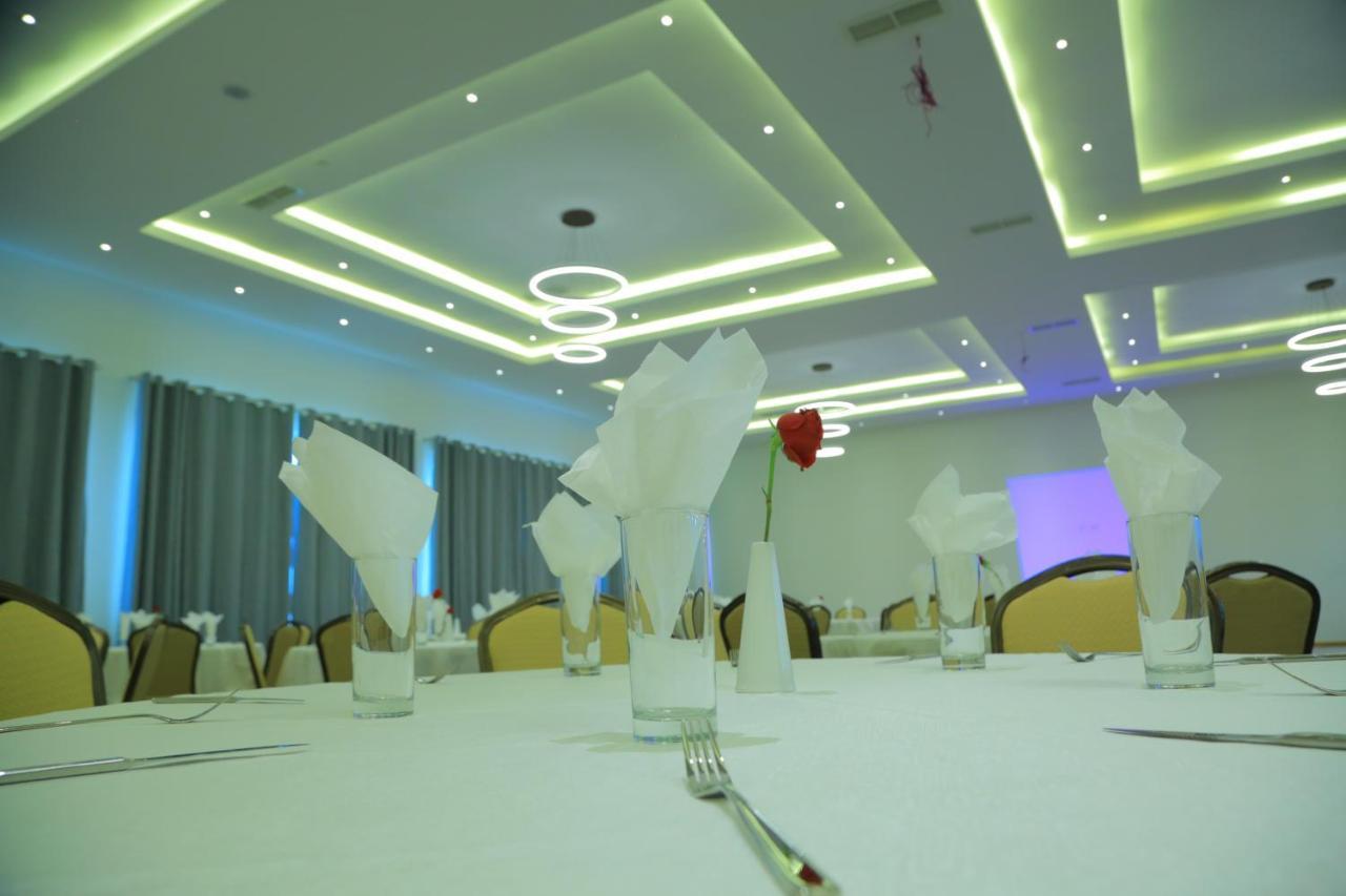 Check Inn Hotel Addis Ababa Dış mekan fotoğraf